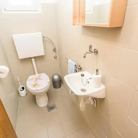 Fabi Appartamento Privlaka (Zadar)